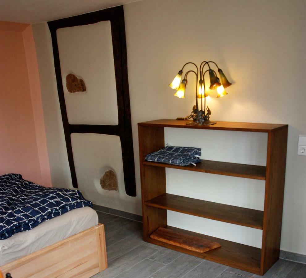 Gemuetliche Gaestezimmer In Einem Neu Sanierten Fachwerkhaus Sachsenheim Exteriér fotografie